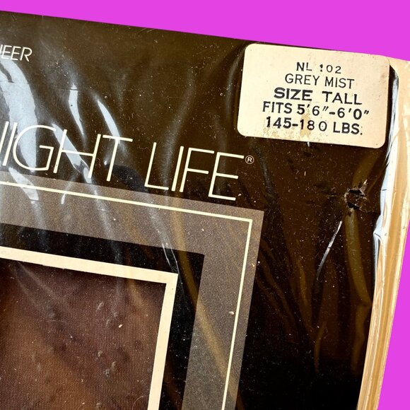 NIGHT LIFE Vintagd Gray Mist Ultra Ultra Sheer Pantyhose TEXTURED size Tall New - Picture 9 of 10